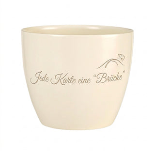 Personalisierter Blumentopf mit Gravur – Geschenk Kartenlegerin — Detailansicht der Lasergravur