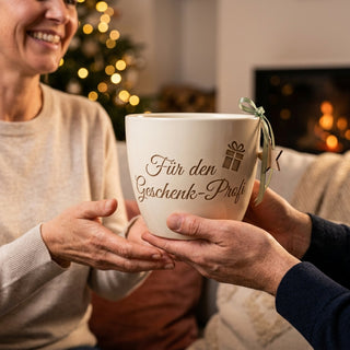 Geschenk Cutter mit persönlicher Gravur – Für den Geschenk-Profi — als persoenliche Geschenk-Uebergabe