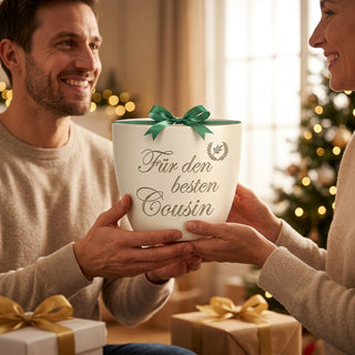 Persönlicher Blumentopf mit Gravur für den besten Cousin – Geschenk für Cousin — als persoenliche Geschenk-Uebergabe