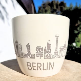 Berlin Blumentopf mit Gravur – persönliches Geschenk & Souvenir aus der Hauptstadt