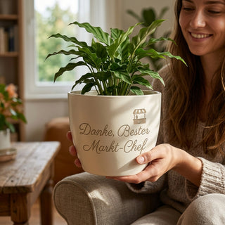 Persönliches Geschenk für den Marktleiter – Gravur: Danke, Bester Markt-Chef — im Wohnambiente