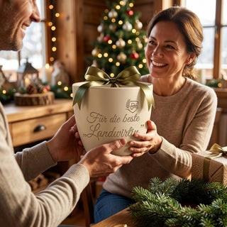 Personalisierter Blumentopf 'Beste Landwirtin' — Gravur Geschenk Landwirtschaft — als persoenliche Geschenk-Uebergabe