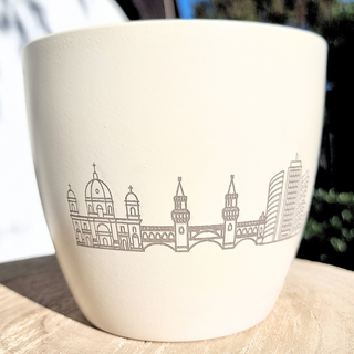 Berlin Blumentopf mit Gravur – persönliches Geschenk & Souvenir aus der Hauptstadt