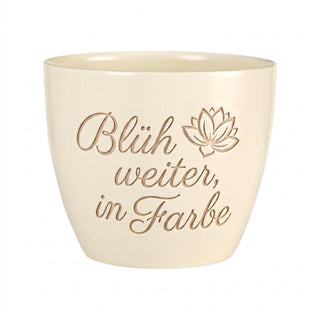 Personalisierter Blumentopf mit Gravur — Geschenk für Malerin — Detailansicht der Lasergravur
