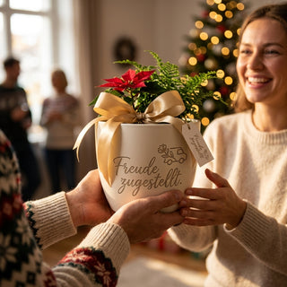 Personalisierter Blumentopf mit Gravur — Geschenk Kurierfahrer Dankeschön — als persoenliche Geschenk-Uebergabe