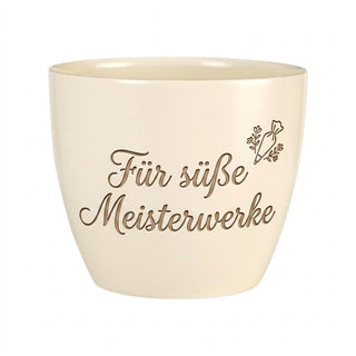 Personalisierter Blumentopf mit Gravur — Geschenk Konditorin Geburtstag — Detailansicht der Lasergravur