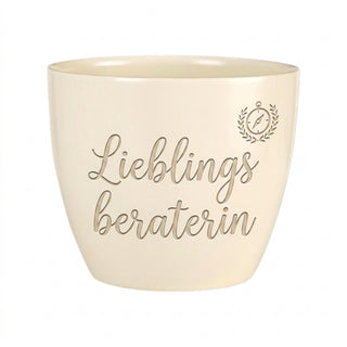 Personalisierter Blumentopf mit Gravur — Geschenk für Kundenberaterin — Detailansicht der Lasergravur