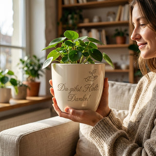Personalisierter Blumentopf — Geschenk Orthopädietechniker — im Wohnambiente
