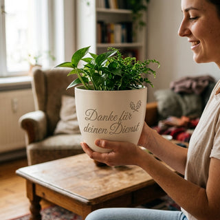 Personalisierter Blumentopf — Geschenk Bundespolizist Dankeschön Dienst — im Wohnambiente