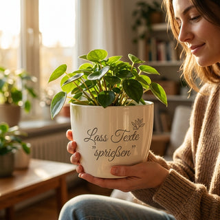 Personalisierter Blumentopf — Geschenk Lektorin Abschied & Dankeschön — im Wohnambiente