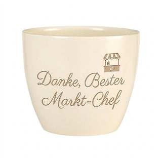 Persönliches Geschenk für den Marktleiter – Gravur: Danke, Bester Markt-Chef — Detailansicht der Lasergravur