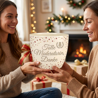 Personalisierter Blumentopf — Danke Geschenk für Moderatorin mit Gravur — als persoenliche Geschenk-Uebergabe