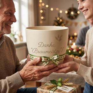 Einzigartiger Blumentopf mit Gravur – Danke, Braumeister! als perfektes Geschenk für ... — als persoenliche Geschenk-Uebergabe