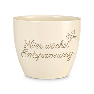 Personalisierter Blumentopf mit Gravur — Geschenk Spa Managerin zum Geburtstag — Detailansicht der Lasergravur