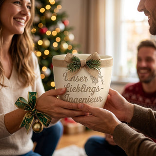 Personalisierter Blumentopf — Geschenk für Maschinenbauingenieur — als persoenliche Geschenk-Uebergabe