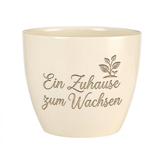 Personalisierter Blumentopf mit Gravur — Geschenk Immobilienmaklerin — Detailansicht der Lasergravur