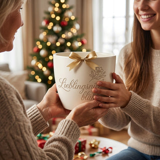 Personalisierter Blumentopf mit Gravur — Geschenk für Nichte zum Geburtstag — als persoenliche Geschenk-Uebergabe