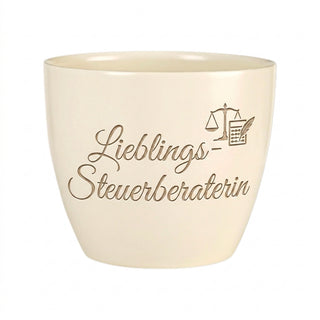 Personalisierter Blumentopf mit Gravur — Geschenk Steuerberaterin Dank — Detailansicht der Lasergravur