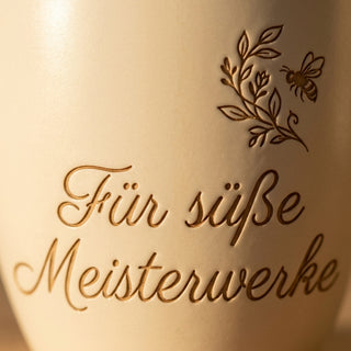 Personalisierter Blumentopf mit Gravur — Geschenk Patissière — Detailaufnahme