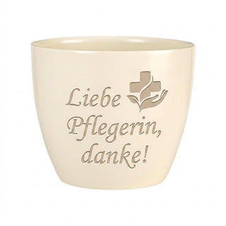 Personalisierter Blumentopf mit Gravur — Geschenk Pflegerin Dankeschön — Detailansicht der Lasergravur