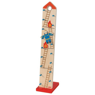 Goki Brandmeister Benno Holzspielzeug: Feuerwehrmann Benno purzelt an Leitern mit Flammen herab. Fördert Motorik und Spiel...