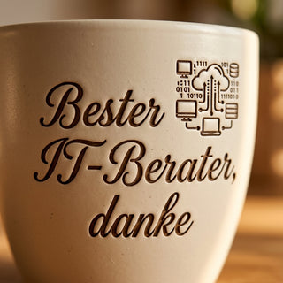 Persönliches Geschenk für IT Consultants – Gravur: Bester IT-Berater, danke — Detailaufnahme