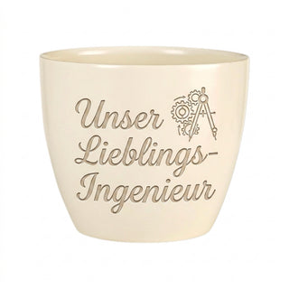 Personalisierter Blumentopf — Geschenk für Maschinenbauingenieur — Detailansicht der Lasergravur