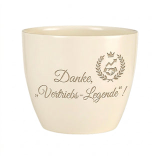 Personalisierter Blumentopf mit Gravur — Danke Geschenk Vertriebs-Legende — Detailansicht der Lasergravur