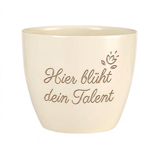Personalisierter Blumentopf mit Gravur — Geschenk für Hobbyköster — Detailansicht der Lasergravur