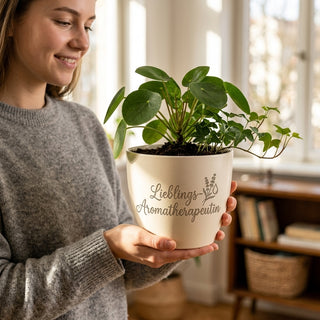 Personalisierter Blumentopf mit Gravur — Geschenk für Aromatherapeutin — lifestyle