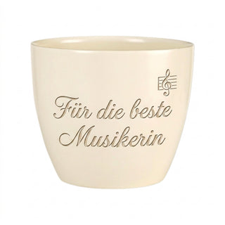Personalisierter Blumentopf mit Gravur — Geschenk Musikerin — Detailansicht der Lasergravur