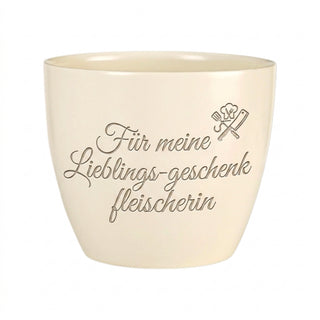 Personalisierter Blumentopf mit Gravur — Geschenk Fleischerin Abschied — Detailansicht der Lasergravur