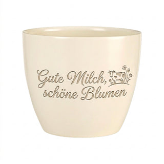 Personalisierter Blumentopf mit Gravur — Geschenk Molkereifachmann — Detailansicht der Lasergravur