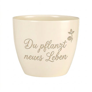 Personalisierter Blumentopf mit Gravur — Geschenk Notarzt Lebensretter — Detailansicht der Lasergravur
