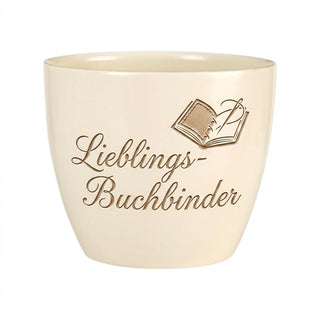 Personalisierter Blumentopf mit Gravur — Geschenk Buchbinder Abschied — Detailansicht der Lasergravur