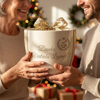 Personalisierter Blumentopf mit Gravur — Danke Geschenk Vertriebs-Legende — als persoenliche Geschenk-Uebergabe