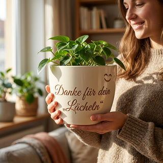 Persönliches Geschenk für die Rezeptionistin – Gravur: Danke für dein Lächeln — im Wohnambiente