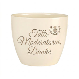Personalisierter Blumentopf — Danke Geschenk für Moderatorin mit Gravur — Detailansicht der Lasergravur