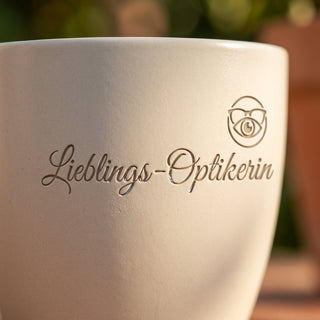 Personalisierter Blumentopf 'Lieblings-Optikerin' — Geschenk für Optikerin — Detailaufnahme