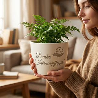 Personalisierter Blumentopf — Geschenk Intensivpfleger Danke — im Wohnambiente