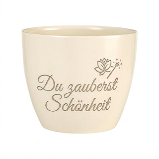 Personalisierter Blumentopf mit Gravur — Geschenk für Make-up Artistin — Detailansicht der Lasergravur