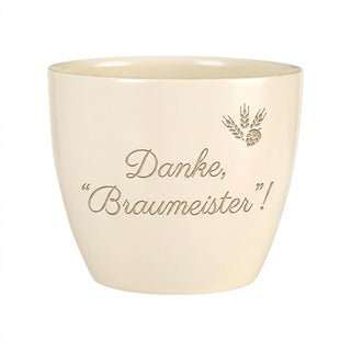 Einzigartiger Blumentopf mit Gravur – Danke, Braumeister! als perfektes Geschenk für Brauer — Detailansicht der Lasergravur