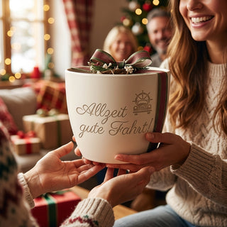 Personalisierter Blumentopf »Allzeit gute Fahrt!« — Geschenk Schaffner Abschied — als persoenliche Geschenk-Uebergabe