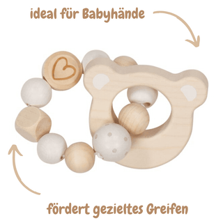 Goki Holzgreifling Bärenkopf mit Perlenkette. Fördert gezieltes Greifen für Babys. Ideal für Babyhände.