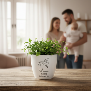 Personalisierter Hochglanz-Blumentopf – Babygeschenk mit Name & Geburtsdaten
