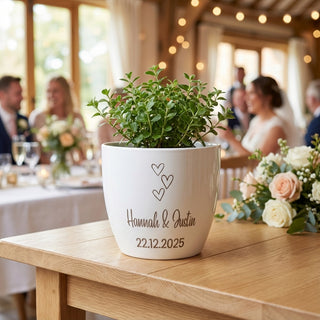 Personalisierter Hochglanz-Blumentopf – Geschenk zur Hochzeit