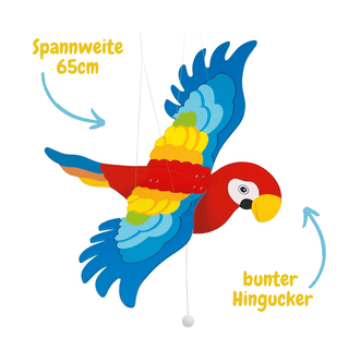 Bunter, hölzerner Goki Schwing-Papagei im Flug, 65cm Spannweite. Spielzeug für Kinder.